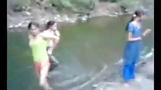 Indian girl in river with theri bfs hot teen spinner sex video